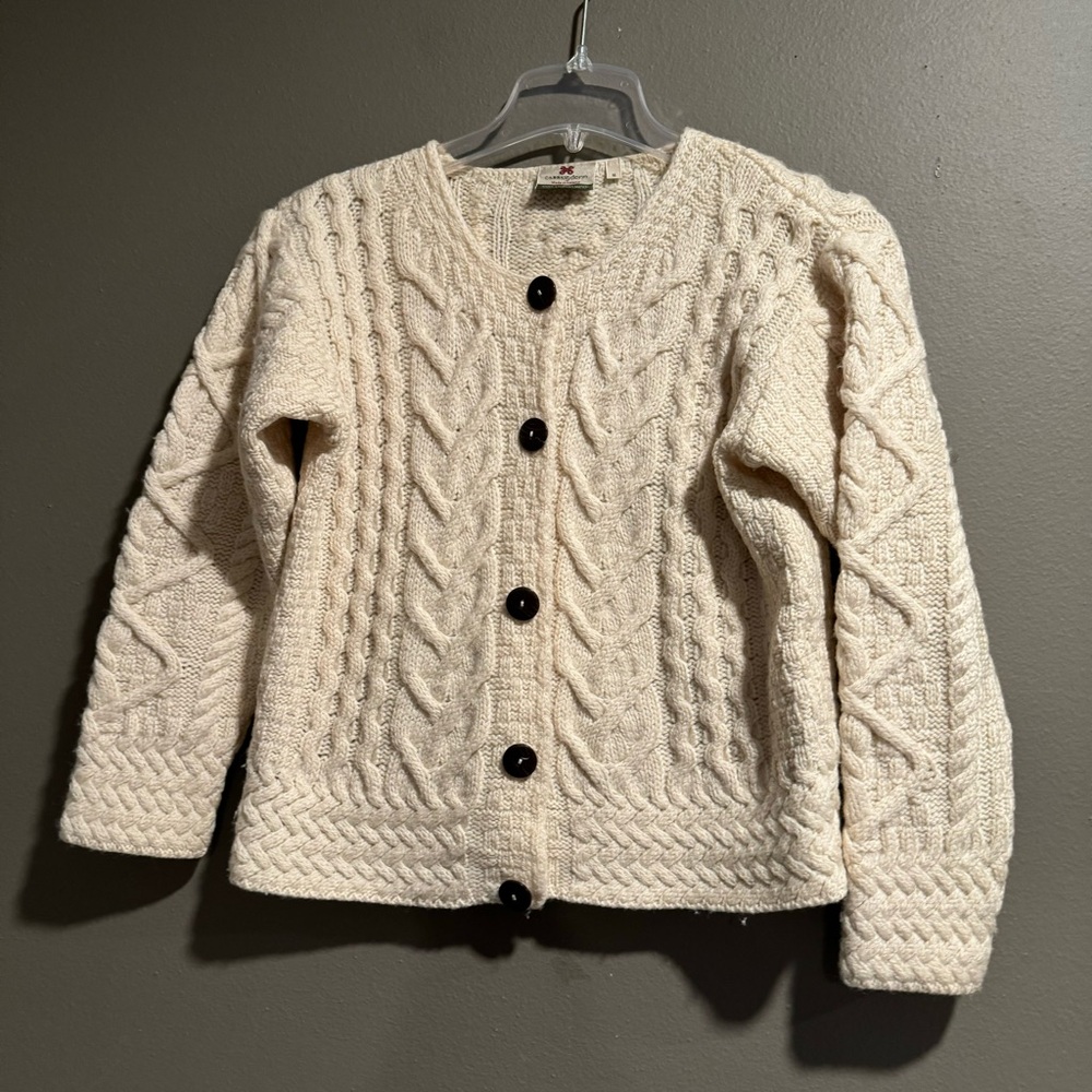 Carraigdonn 100% Merino Wool Cable Knit Sweater Cottagecore Cardigan Size Medium